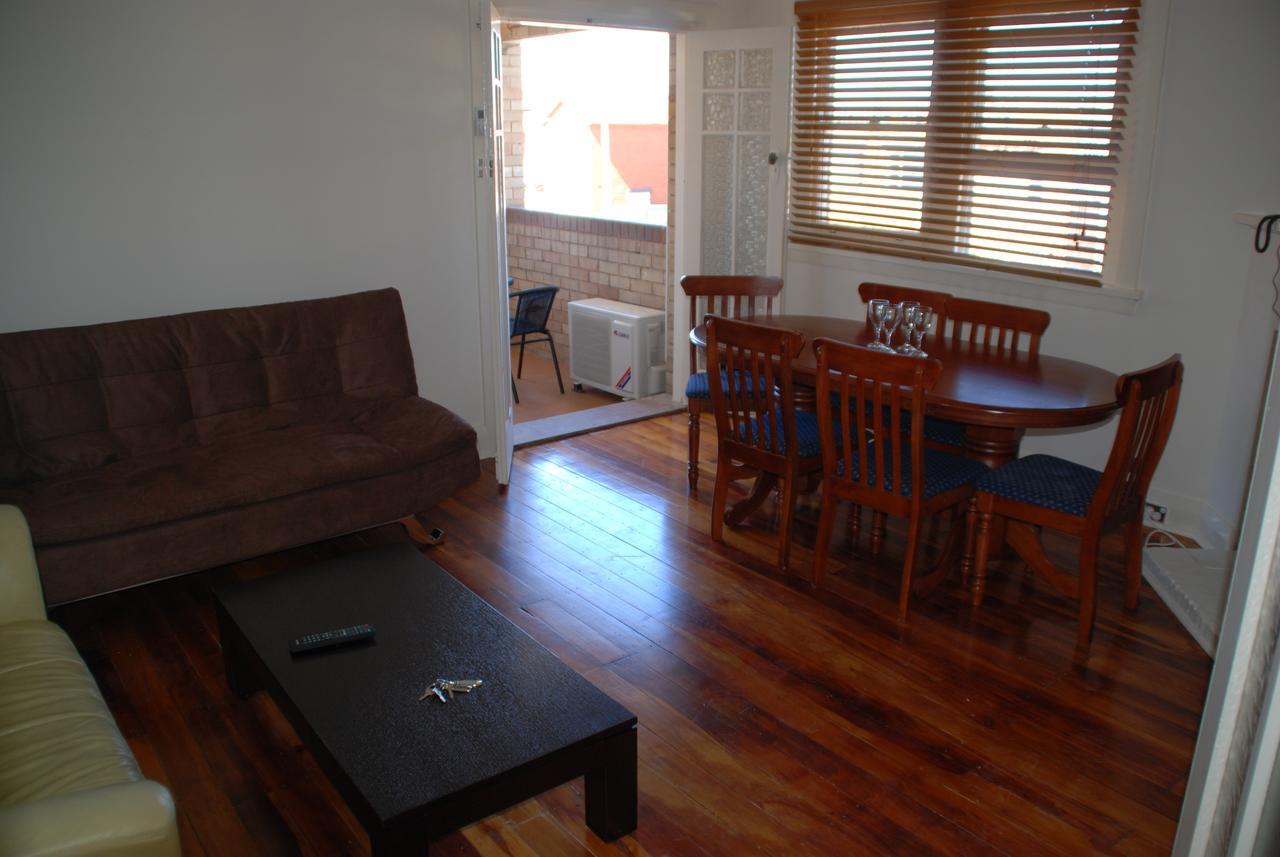 Accommodation Sydney Rockdale - 2 Bedroom Pet Friendly Budget Apartments Near Rockdale Station And Brighton Le Sands Beach Экстерьер фото